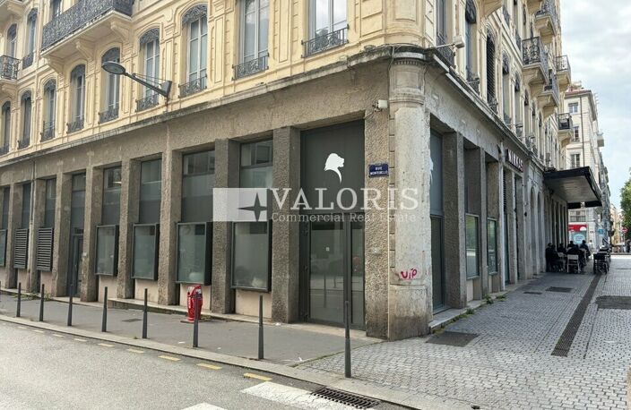 BUREAUX à LOUER — photo 4