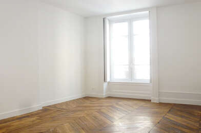 Appartement 2 pièces 900 €