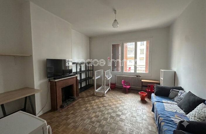 ENSEMBLE IMMOBILIER : MURS COMMERCIAUX ET APPARTEMENT T3 - 125m² - VENDU LOUE - ROUEN CENTRE — photo 3