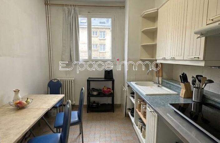 ENSEMBLE IMMOBILIER : MURS COMMERCIAUX ET APPARTEMENT T3 - 125m² - VENDU LOUE - ROUEN CENTRE — photo 4