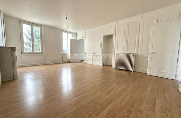 APPARTEMENT - DÉVILLE LES ROUEN - 3 PIÈCES - 2 CHAMBRES - 85,67 M² - INTÉRIEUR FRAÎCHEMENT RÉNOVÉ — photo 3