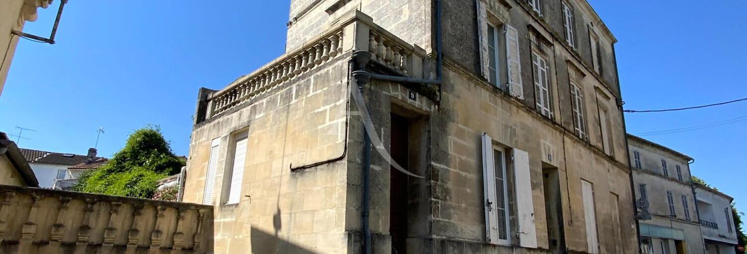 Immeuble  163 m² à vendre à Jonzac (17500)