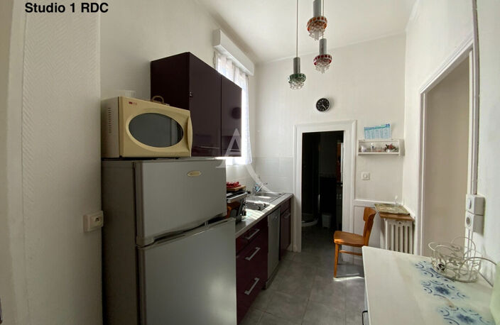 Immeuble de rapport au coeur de Jonzac — photo 3