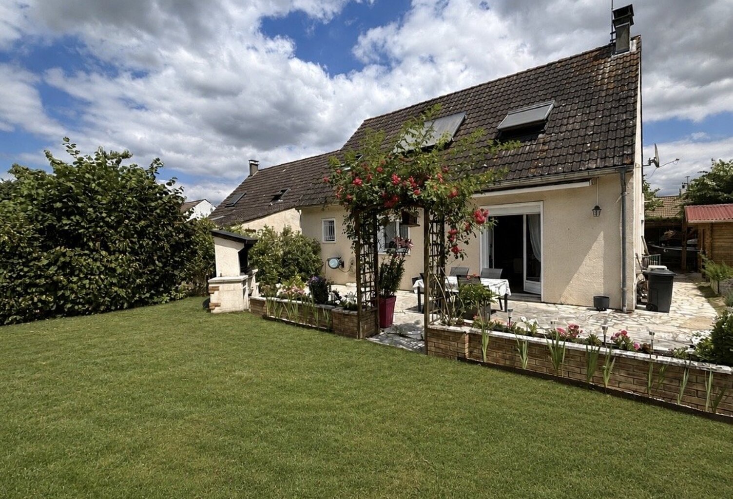 Maison — photo 1
