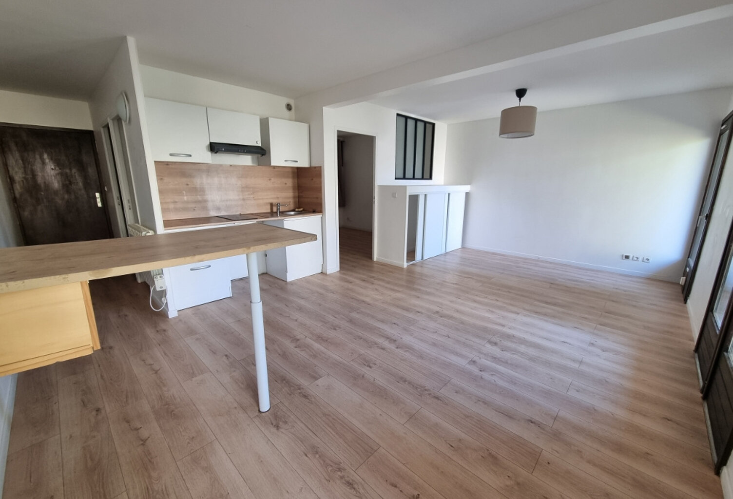 Appartement P2 en rez-de-jardin  AIGUES MORTES — photo 1