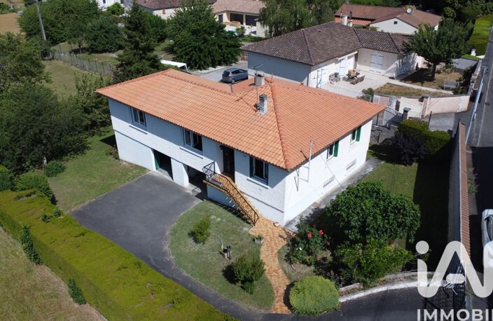 Vente Maison/villa 5 pièces — photo 2