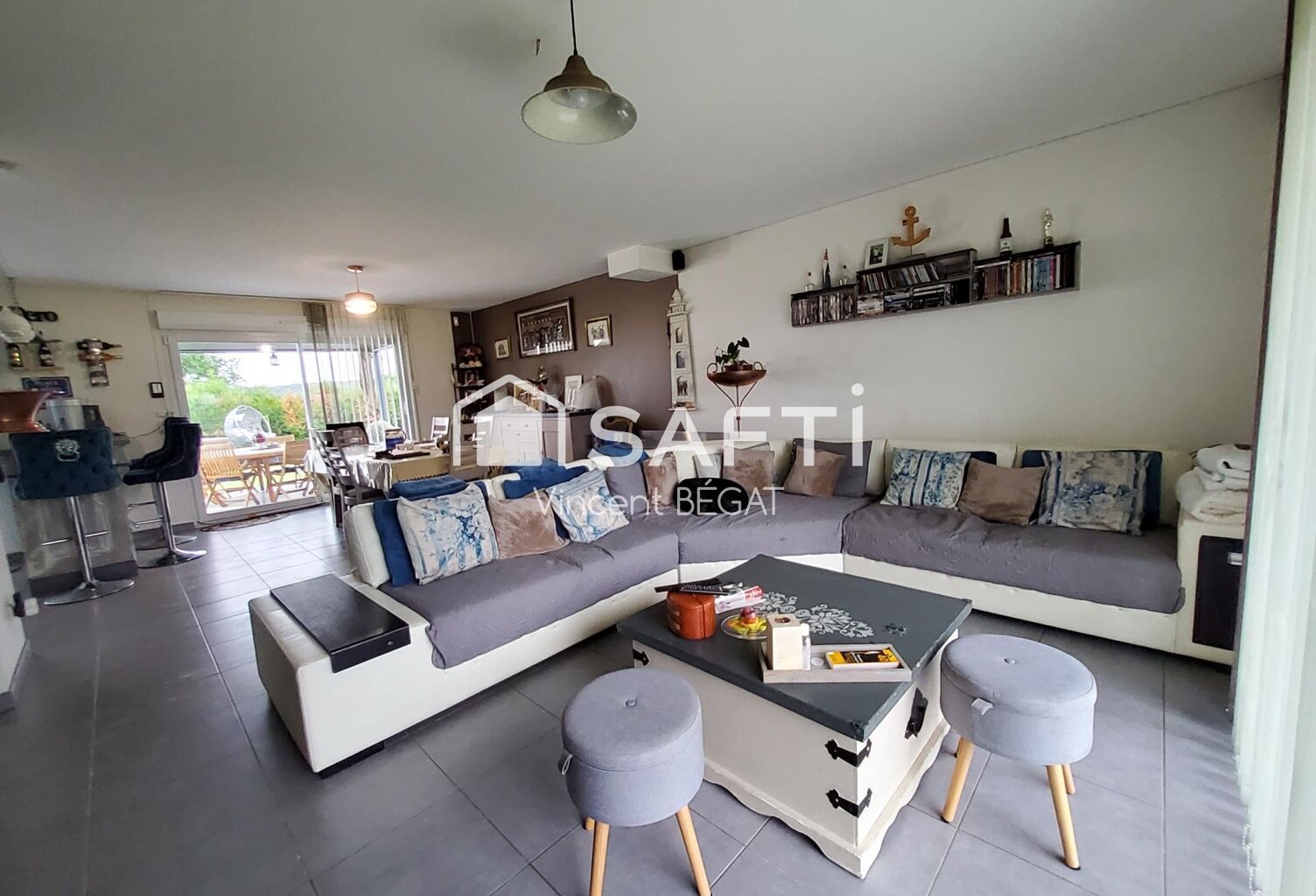 Pavillon de 2015 plain-pied 4 chambres piscine — photo 1