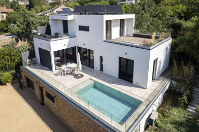 Maison 7 pièces 1090000 €