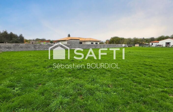 TERRAIN CONSTRUCTIBLE VIABILISE LIBRE DE CONSTRUCTEUR — photo 4