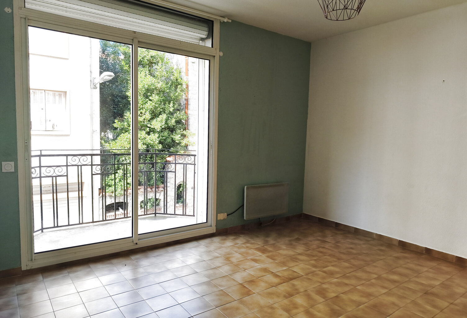 APPARTEMENT T3 AVEC PLACE DE PARKING — photo 1
