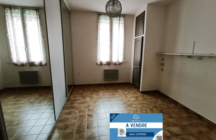 APPARTEMENT T3 AVEC PLACE DE PARKING — photo 3