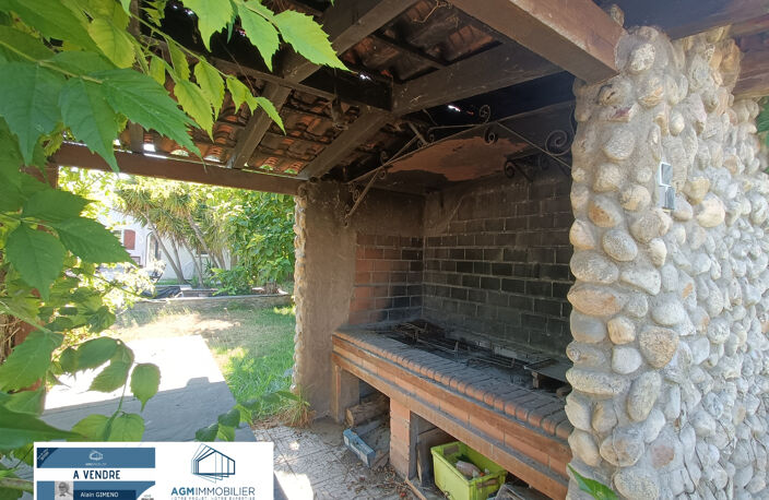 VILLA T5 PISCINE TERRAIN 2200M2 — photo 4