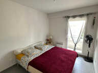 Perpignan Sud F2 avec terrasse et parking — photo 4