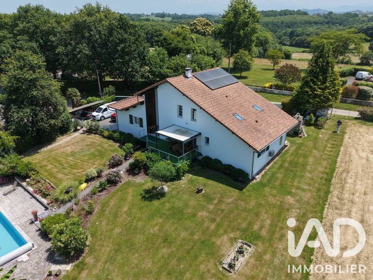 Vente Maison/villa 7 pièces — photo 1