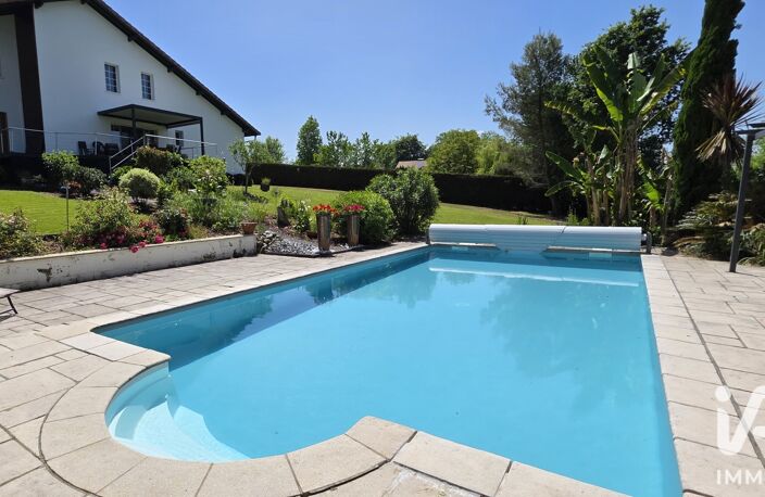 Vente Maison/villa 7 pièces — photo 3