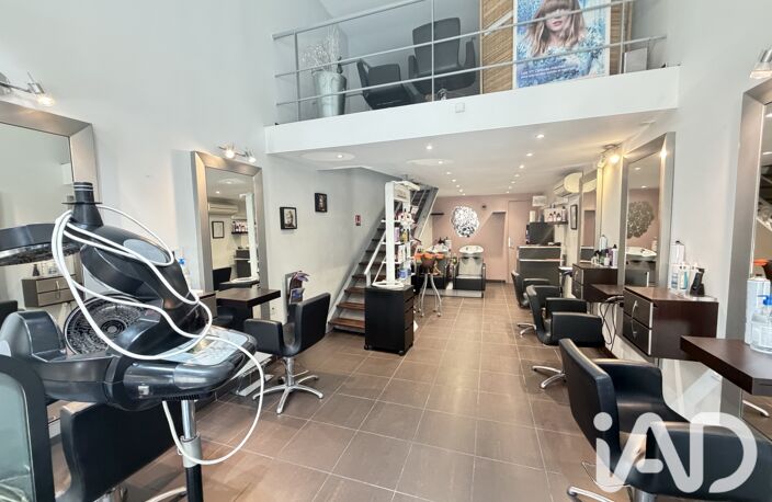 Vente Esthétique, Coiffure 45 m&sup2; — photo 4