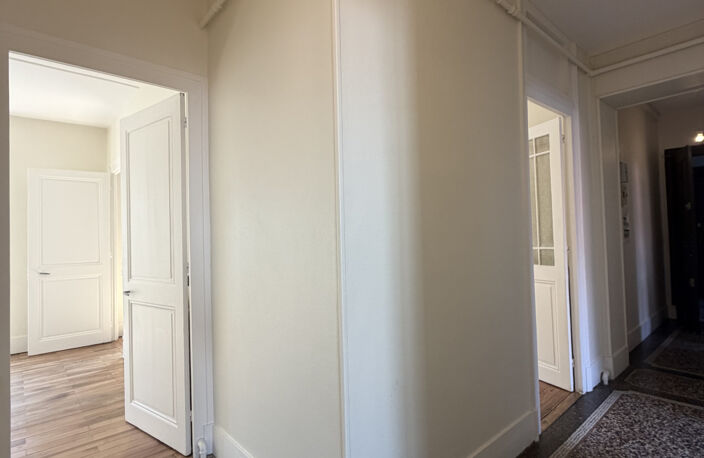T3 16 RUE THIERS — photo 3