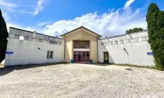 Commerce  131 m² à louer à Lapalud (84840)