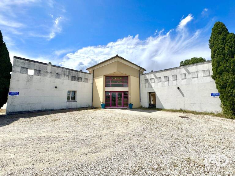 Location Boutique/Local commercial 131 m&sup2; — photo 1