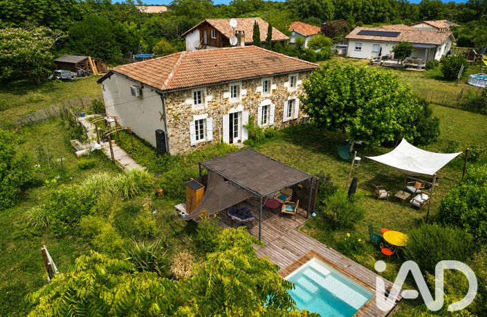 Vente Maison/villa 7 pièces — photo 2