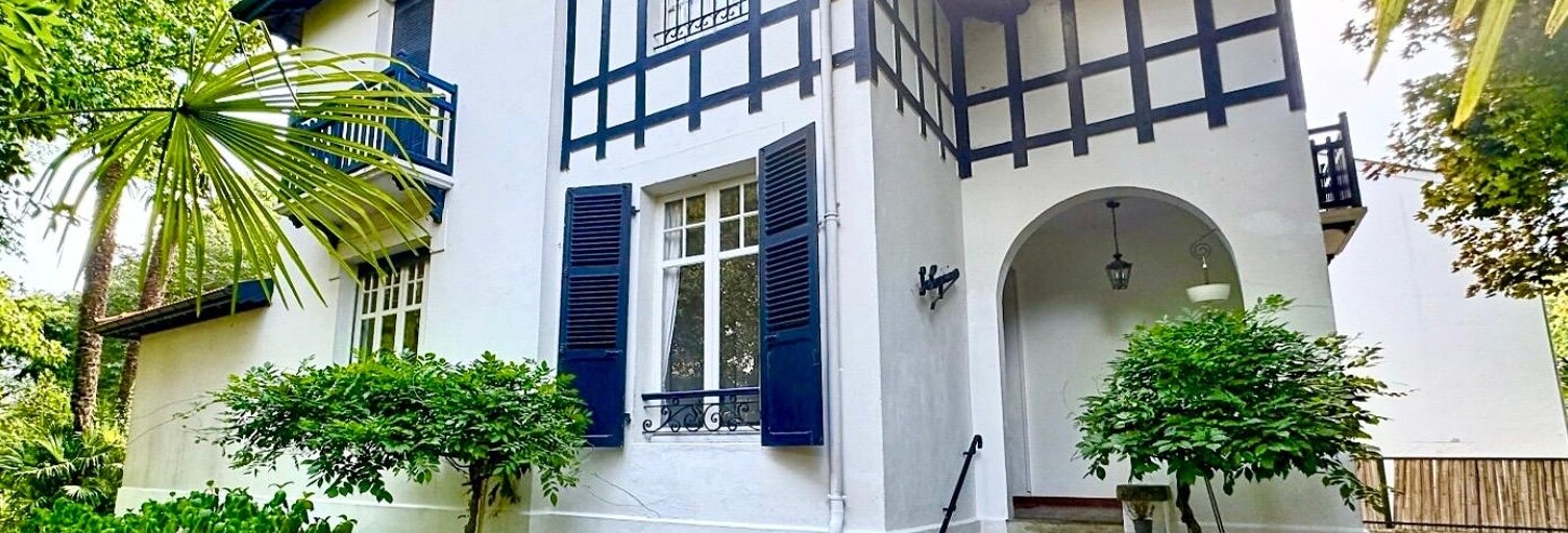 Maison 7 Pièces 181 m² à vendre à Pau (64000)