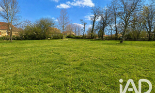 Terrain  7689 m² à vendre à Saint-Martial-de-Nabirat (24250)