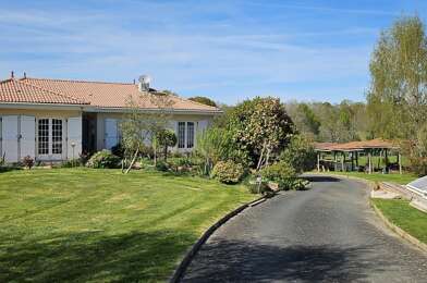 Maison 7 pièces 449500 €