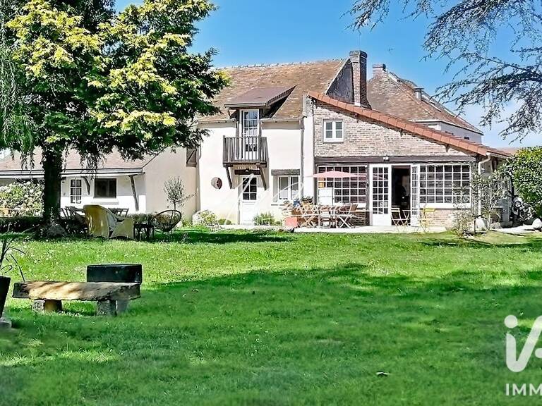 Vente Maison/villa 8 pièces — photo 1