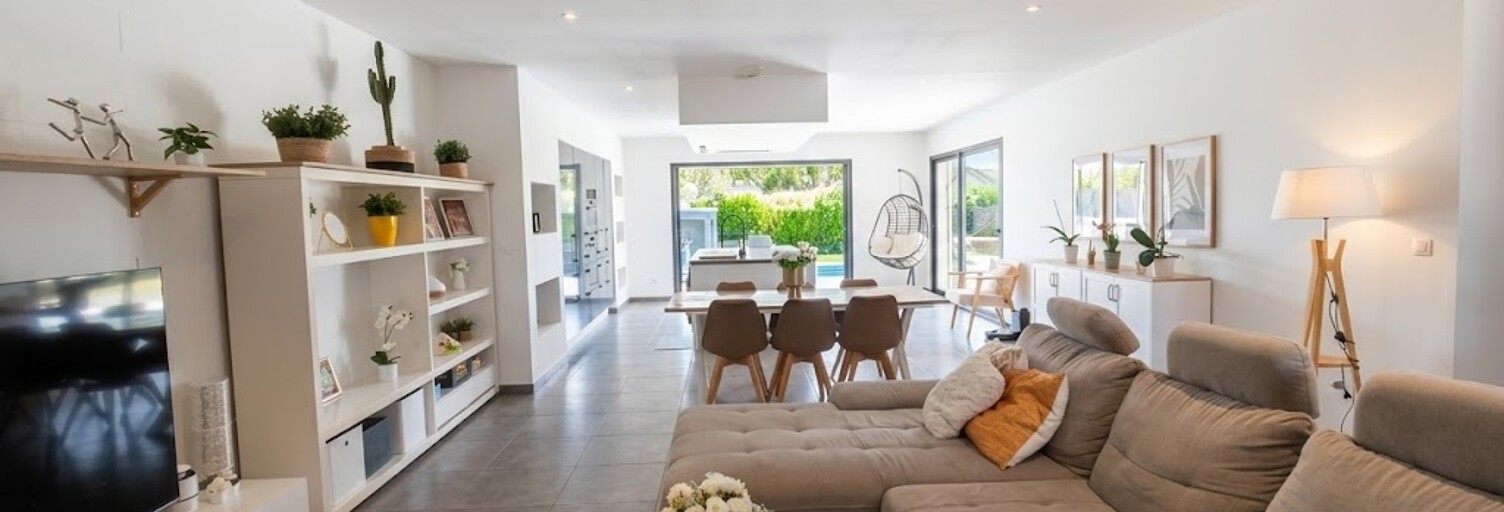 Maison 5 Pièces 142 m² à louer à Ventabren (13122)