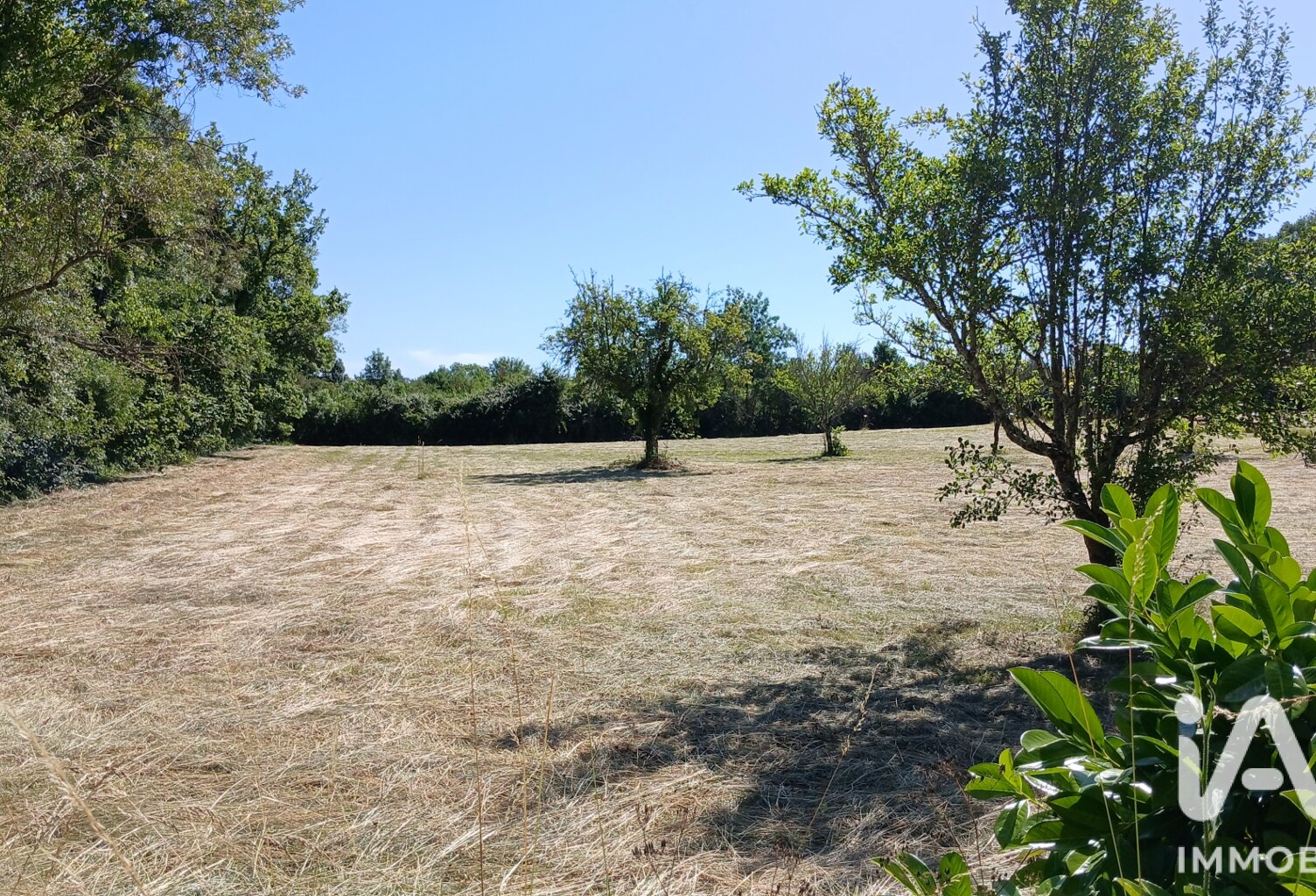 Vente Terrain à bâtir 1 722 m&sup2; — photo 1
