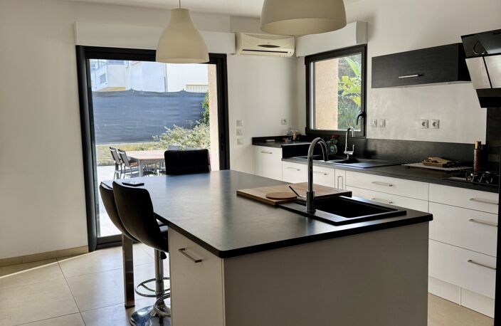 Vente Maison/villa 9 pièces — photo 5