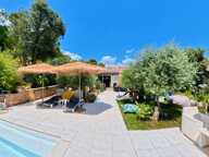 Villa plain-pied 150 m² piscine, parc 5 000 m² + 2 studios indépendants — photo 4