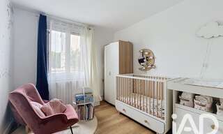 Appartement 5 Pièces 81 m² à vendre à Le Mesnil-le-Roi (78600)