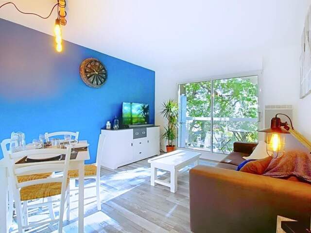 Appartement idéalement situé vendu meublé — photo du bien