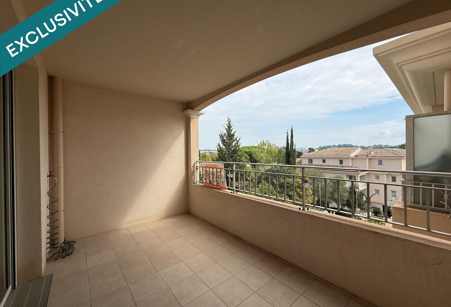 BAISSE DE PRIX ! La Serinette - T2 de 49 m2 - Terrasse et garage — photo 1