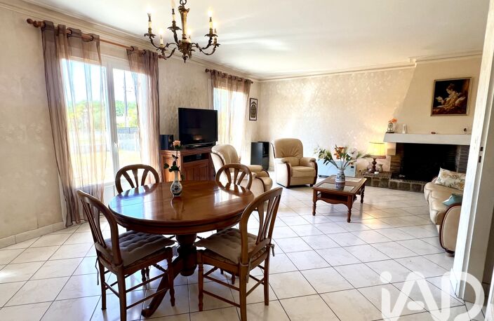 Vente Maison/villa 6 pièces — photo 2