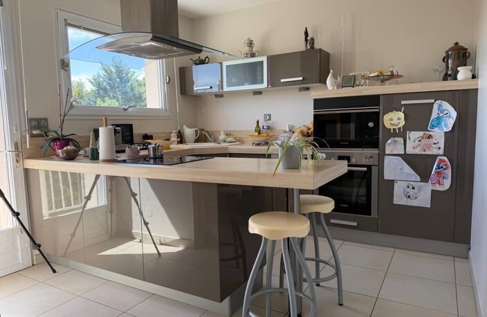 Lumineuse maison 4 chambres avec vue imprenable — photo 3