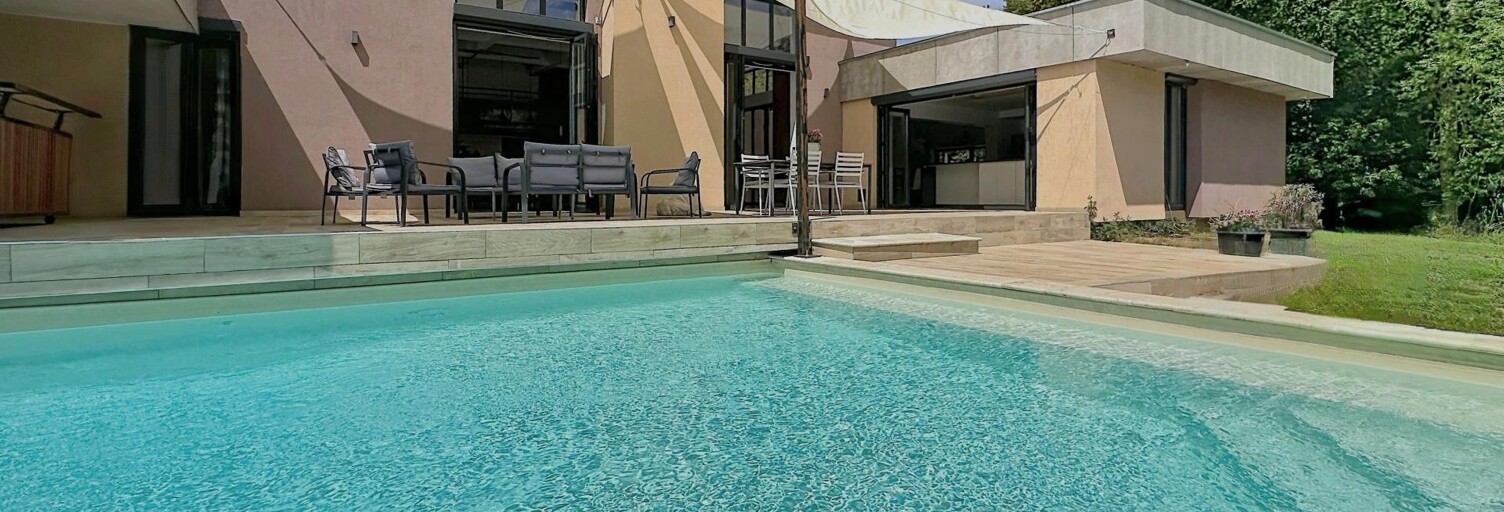 Maison 9 Pièces 500 m² à vendre à Nemours (77140)