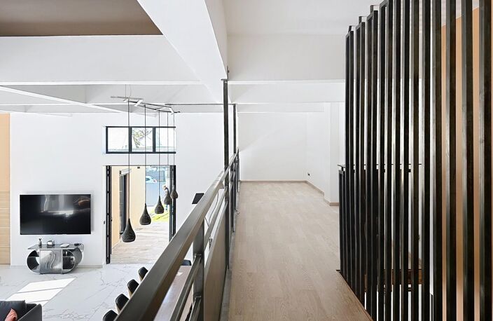 Propriété hors norme au style contemporain — photo 4