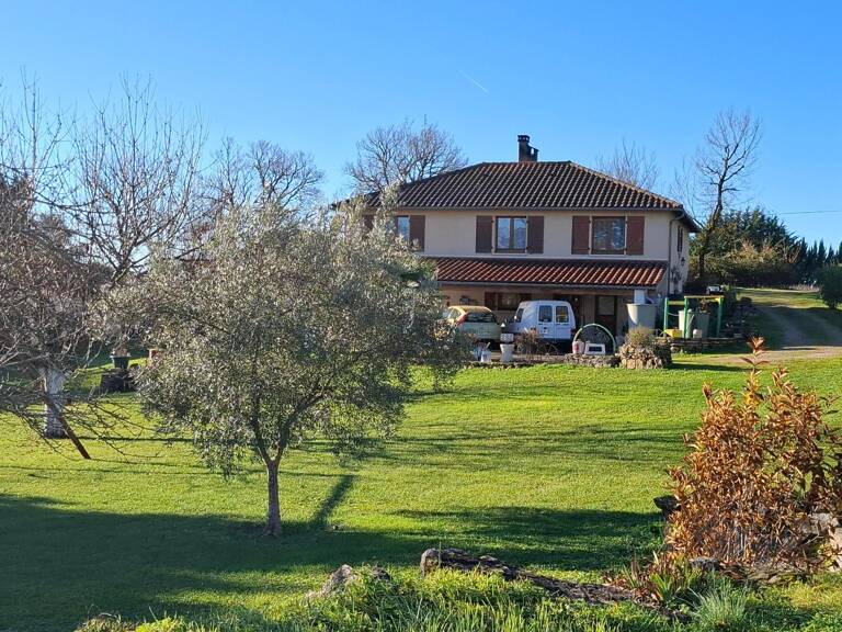 Spacieuse maison avec deux logements indépendants , sans travaux ! — photo 1