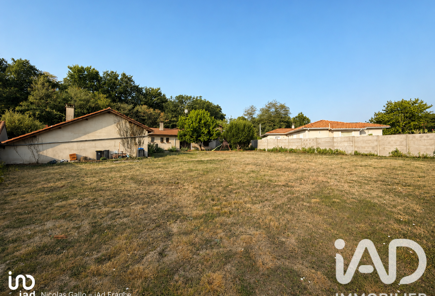 Vente Maison/villa 8 pièces — photo 1