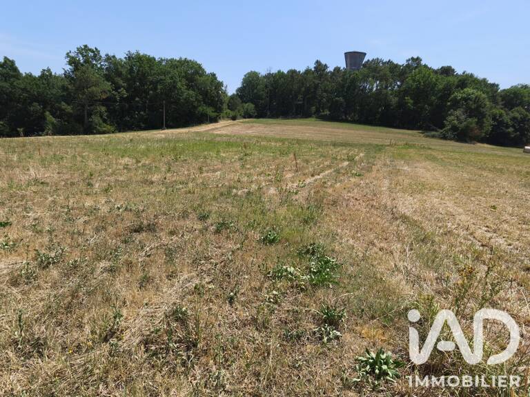 Vente Terrain à bâtir 1 700 m&sup2; — photo 1
