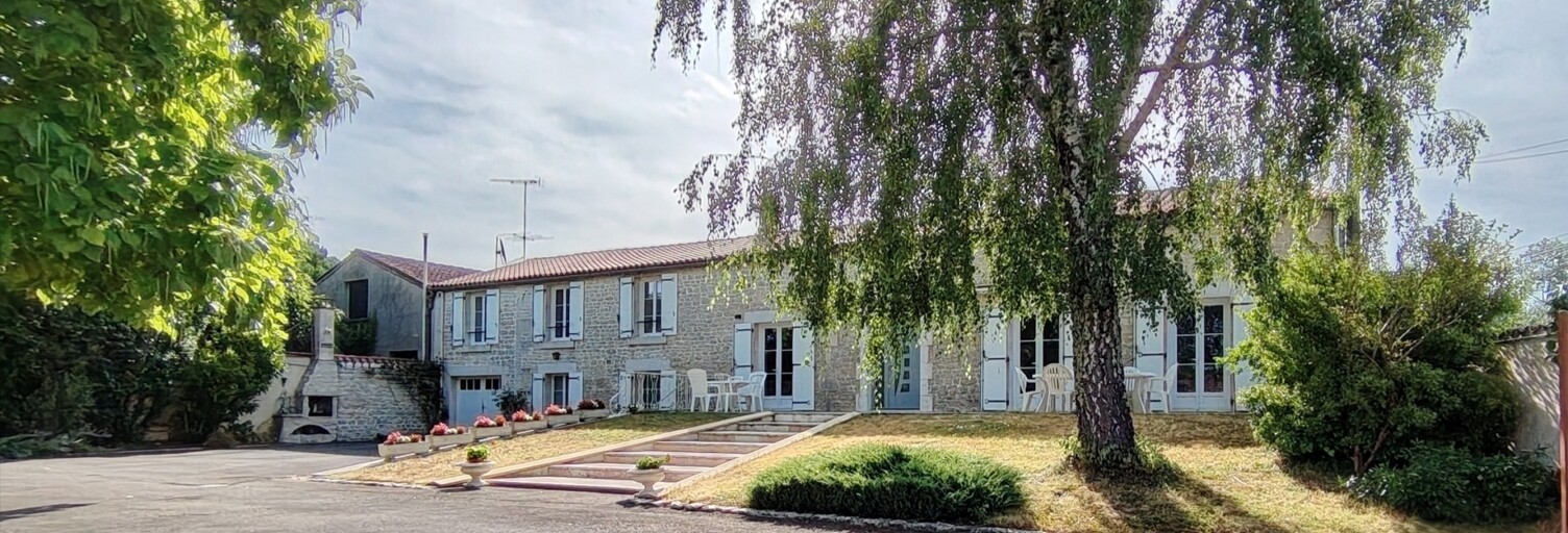 Maison 4 Pièces 124 m² à vendre à Jarnac (16200)