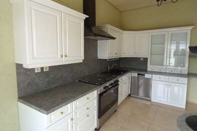 Appartement 4 pièces 650 €