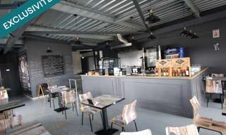 Commerce  119 m² à vendre à Étauliers (33820)