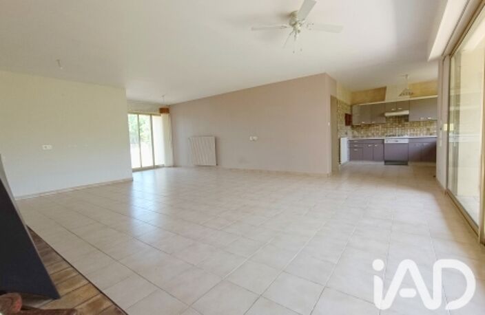 Vente Maison/villa 4 pièces — photo 3