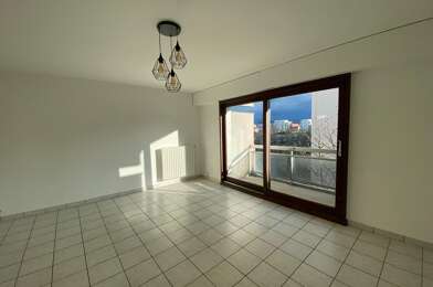 Appartement 4 pièces 1570 €