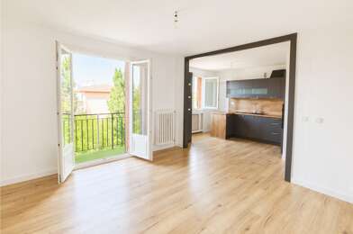 Appartement 3 pièces 1335 €