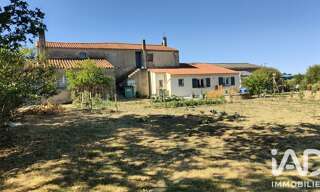 Maison 5 Pièces 186 m² à vendre à Grosbreuil (85440)