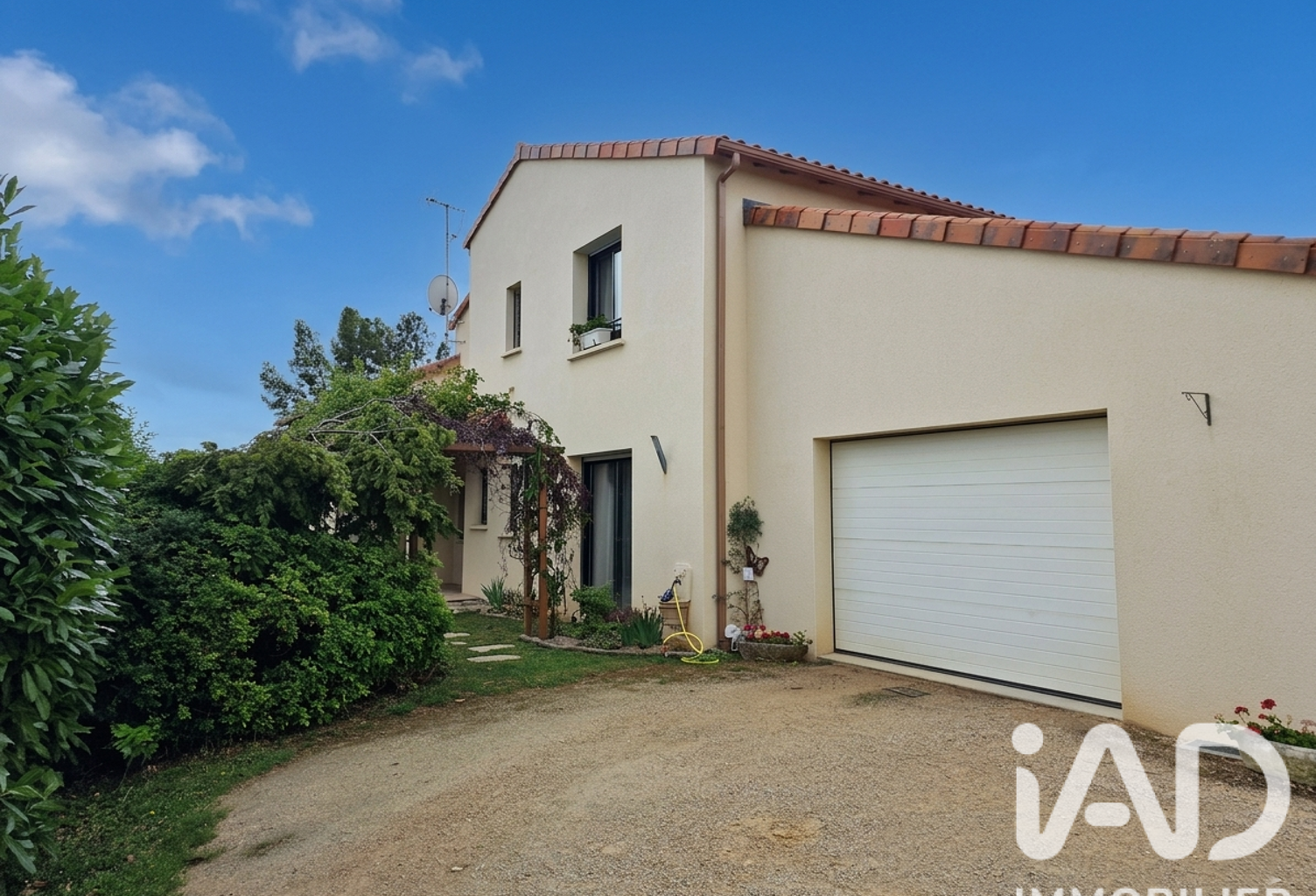 Vente Maison/villa 10 pièces — photo 1